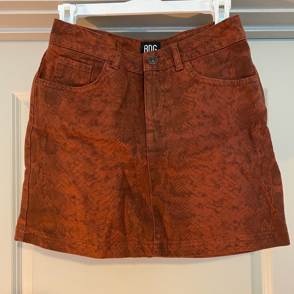 Urban Outfitters Burnt Orange Patterned Mini Skirt Size S